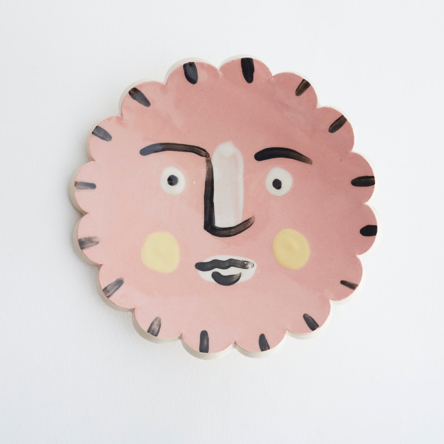 Face Scalloped Round Trinket Dish