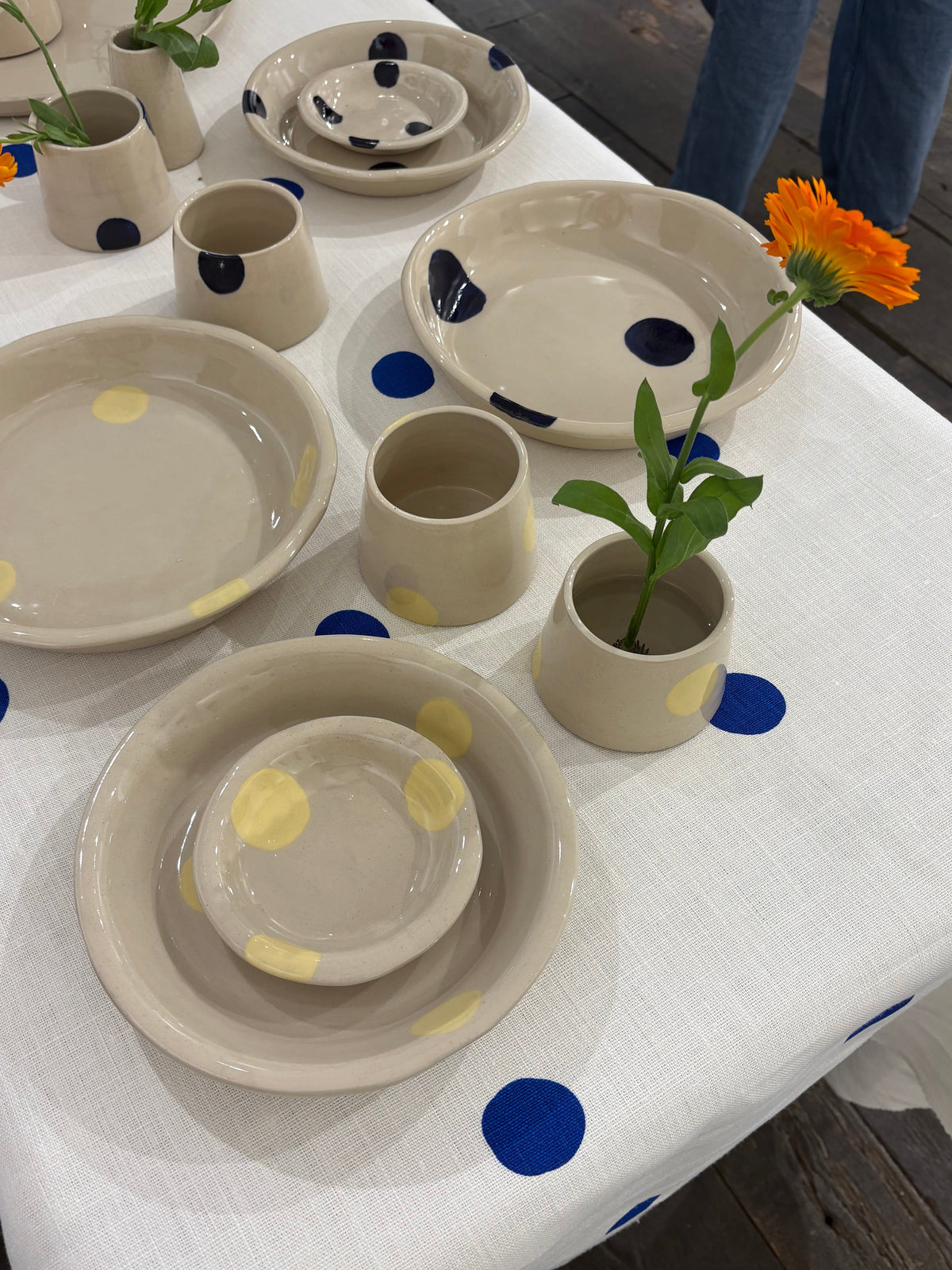 Le Dot Medium Dish in Dijon ( Yellow )