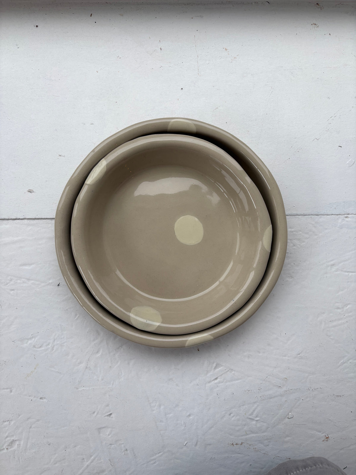Le Dot Large Dish in Carnation ( Lilac )