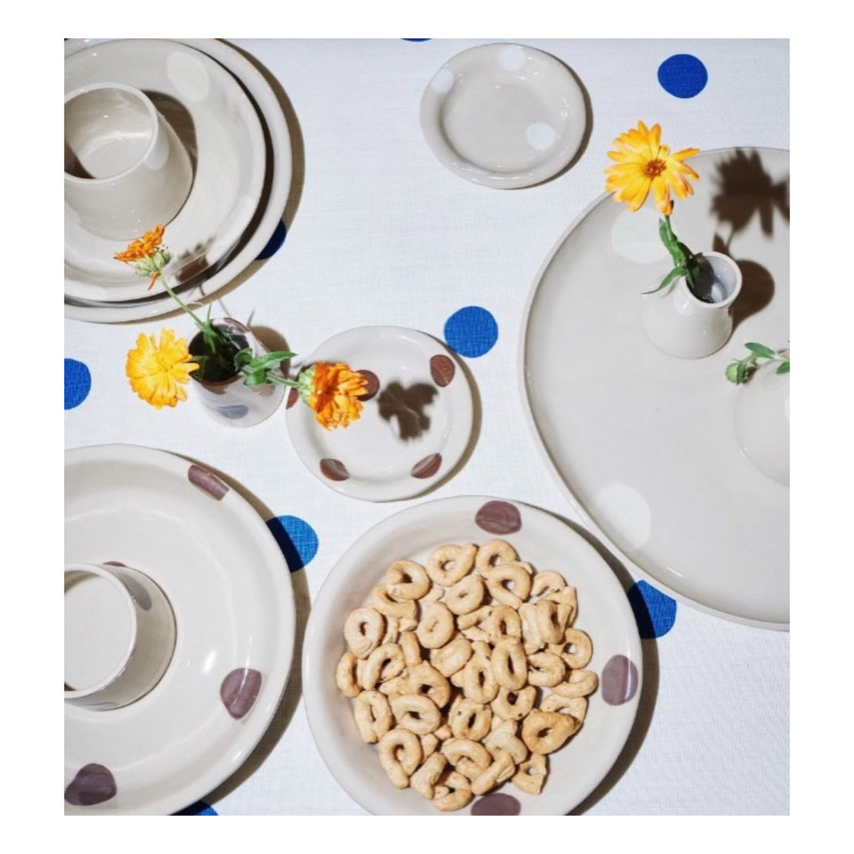 Le Dot Catchall Tray in Mayo ( Cream )